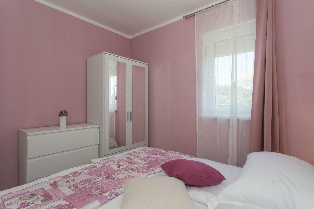 סגט ווראנייצה Villa Honey מראה חיצוני תמונה