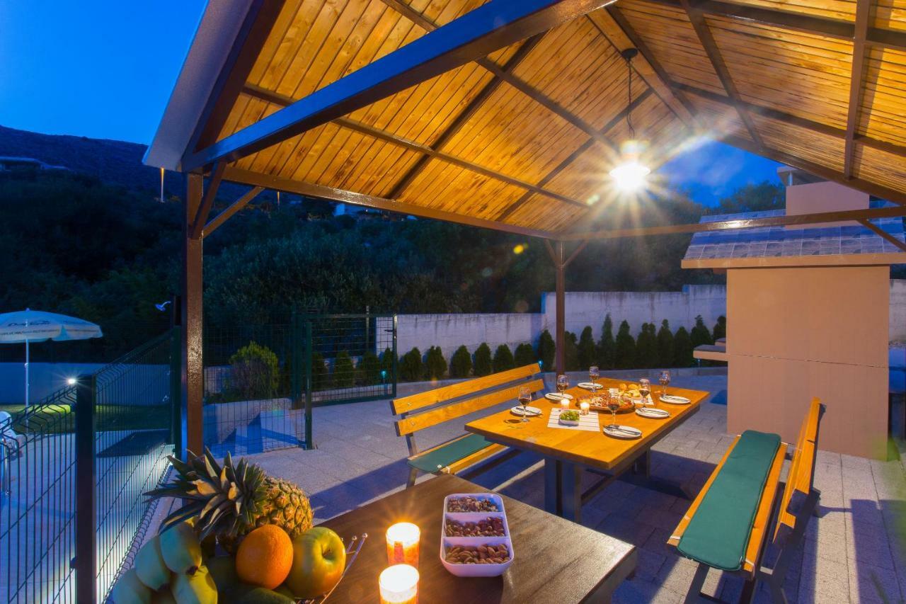 סגט ווראנייצה Villa Honey מראה חיצוני תמונה